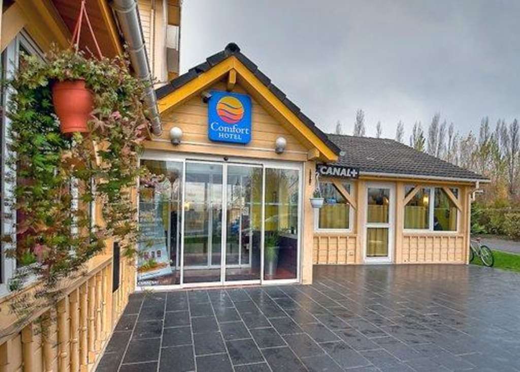 Sky Hotel Goussainville Charles De Gaulle Exteriör bild