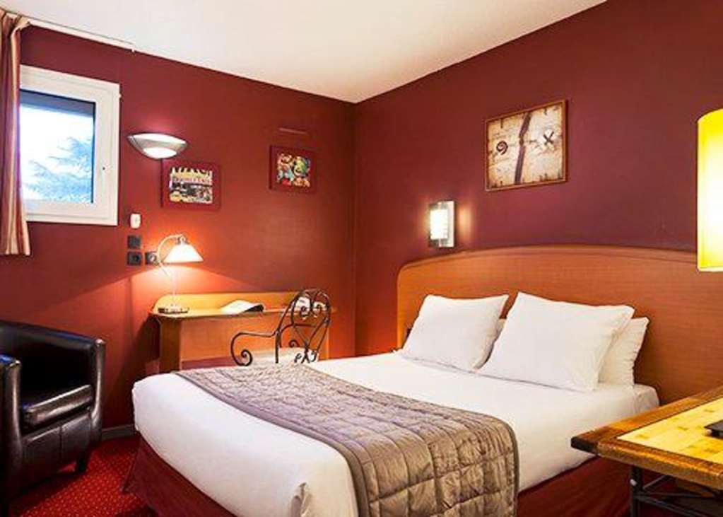 Sky Hotel Goussainville Charles De Gaulle Rum bild
