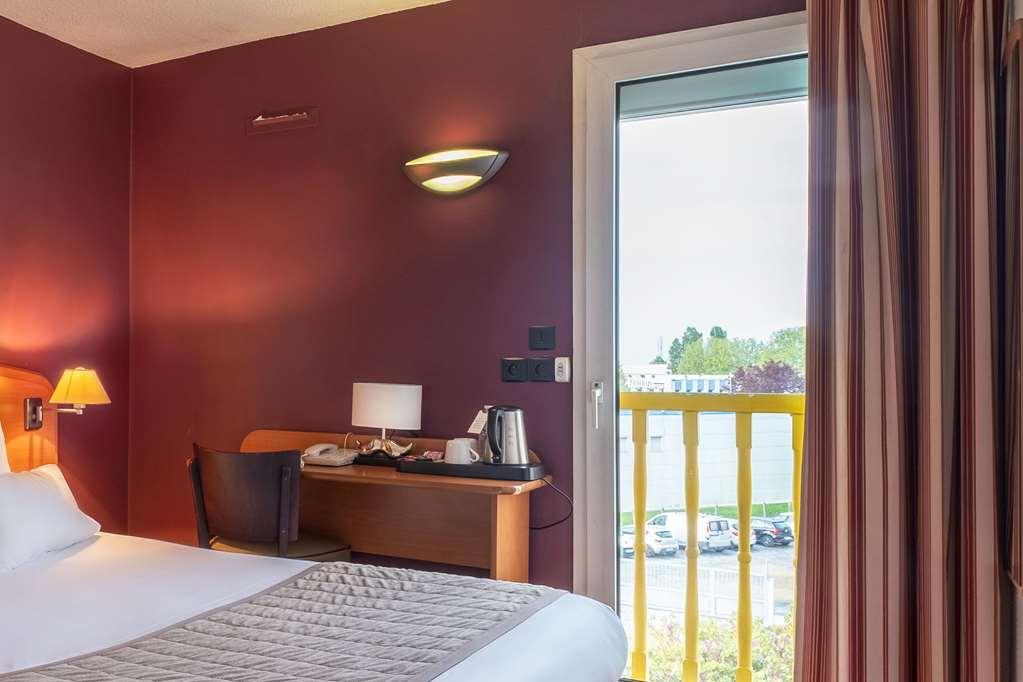 Sky Hotel Goussainville Charles De Gaulle Rum bild